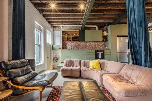 Explore the Locale in a Sustainable Renovated Pub in Melbourne, Australia