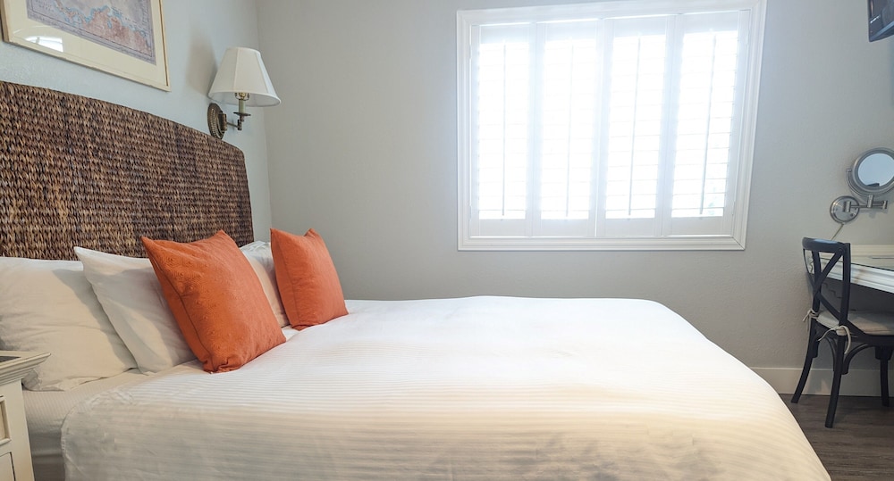 Capitola Hotel - photo 36
