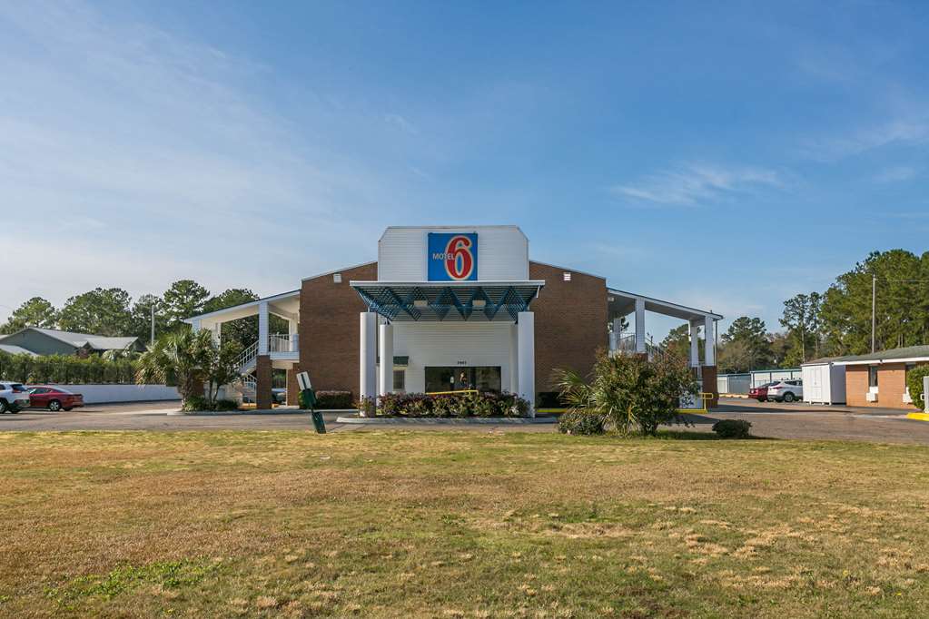 Motel 6 Dothan AL - photo 2