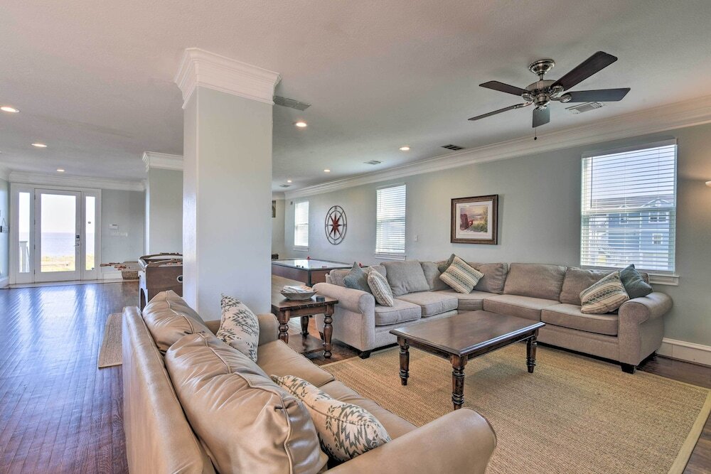 Bay Views Family Friendly Galveston Resort House — Galveston
