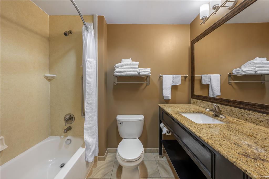 Best Western Plus College Park Hotel - photo 23
