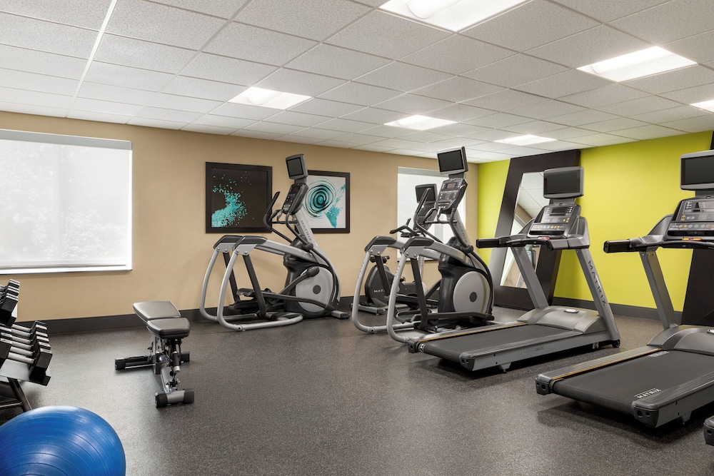 Holiday Inn Express & Suites Colorado Springs Central by IHG - photo 45