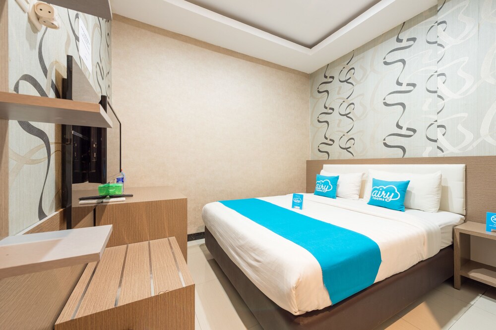 Airy Tatura Emmy Saelan 33 Palu in Palu, Indonesia