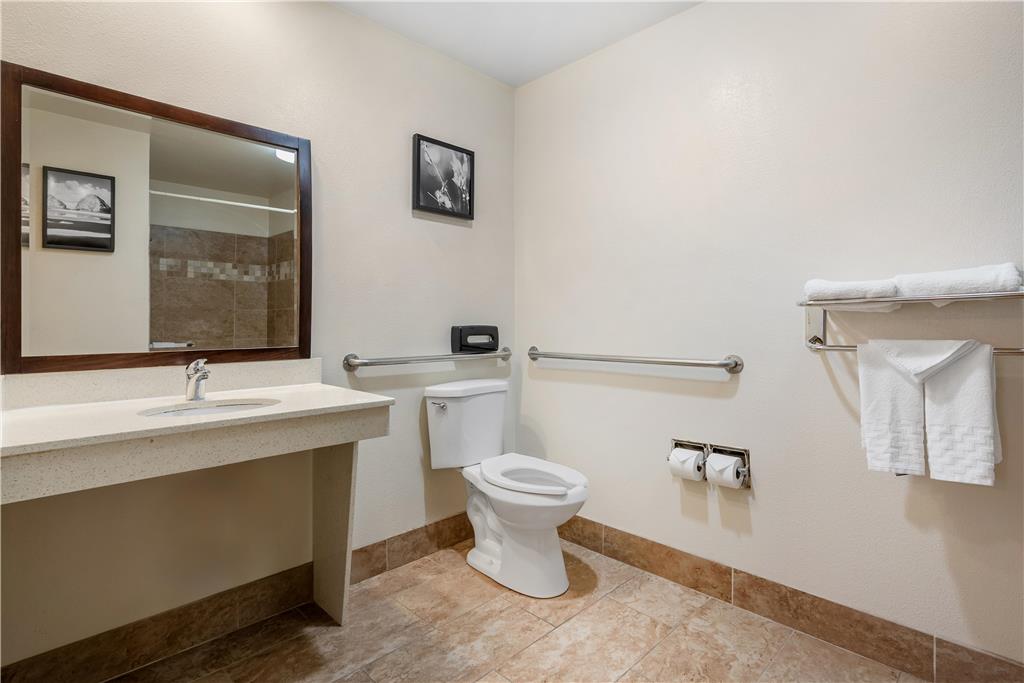 Best Western Plus Inn of Hayward - photo 22