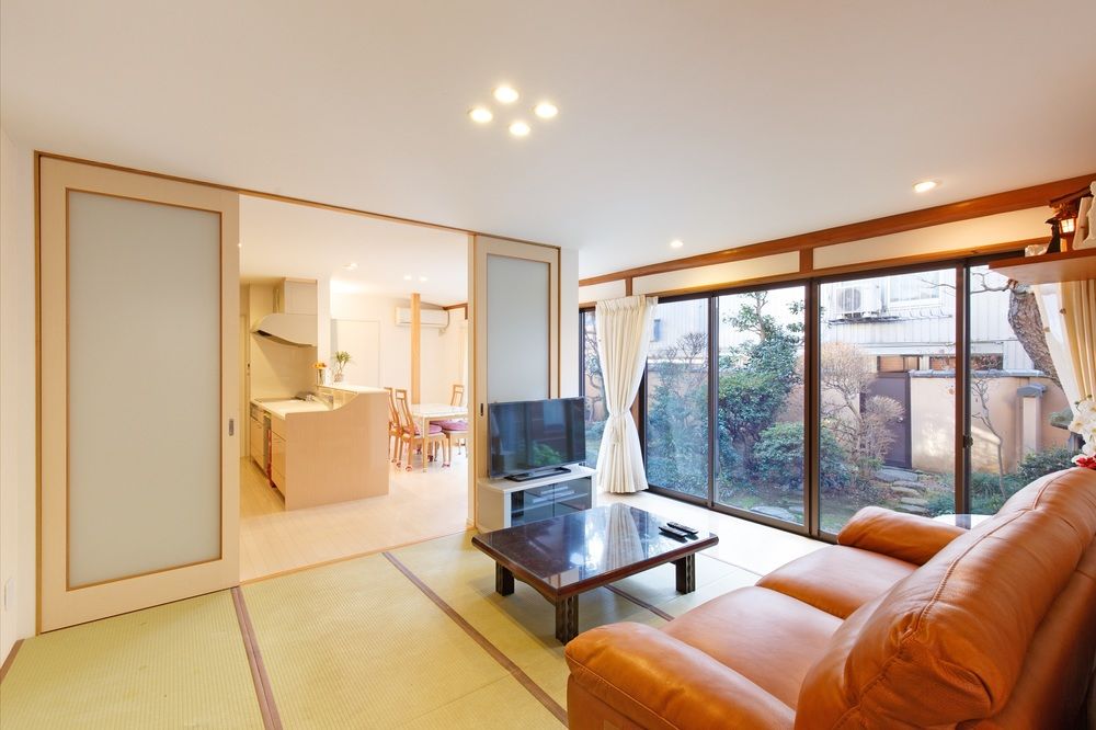 Kanazawa Seiren Le Lotus Bleu — 4-Star Luxury Hotel in Kanazawa, Japan