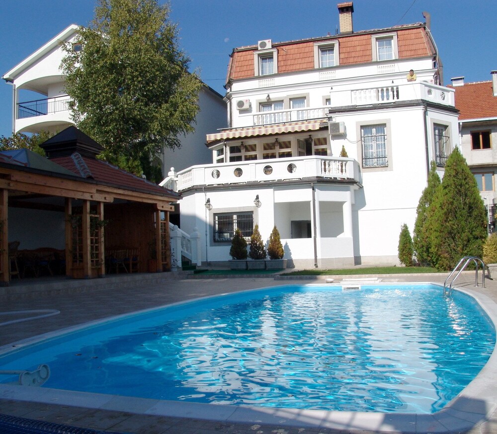 Garni Hotel Panorama Lux in Nis, Serbia