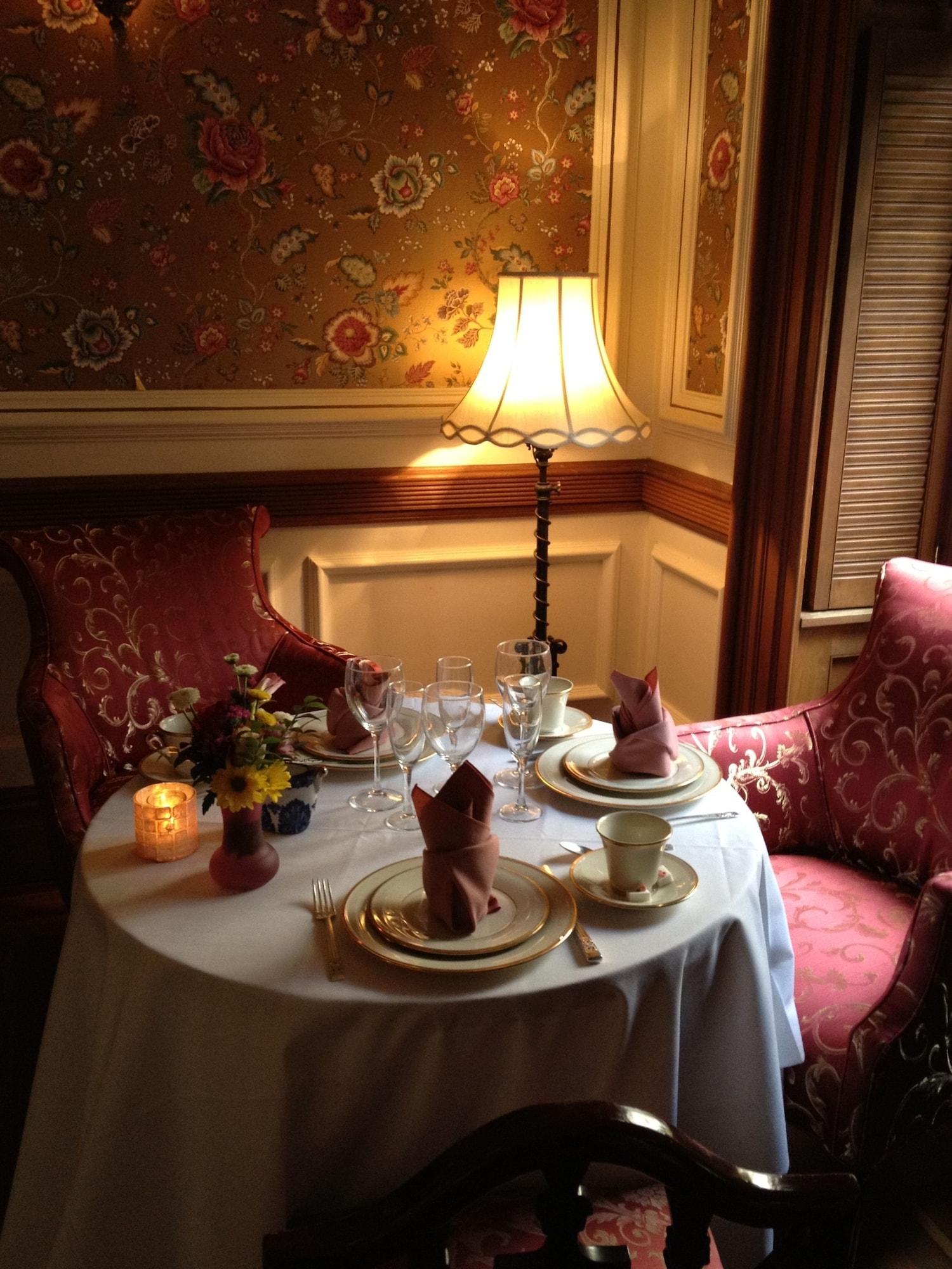 The Inn at Irving Place - photo 17