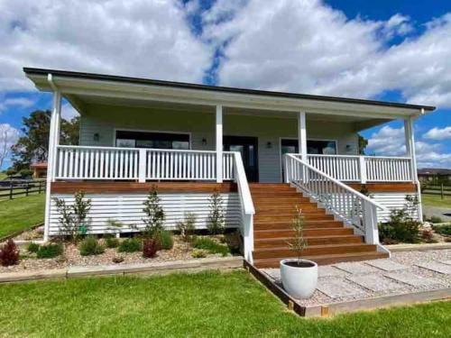Stay Olive Green — hotel near Shellharbour Airport