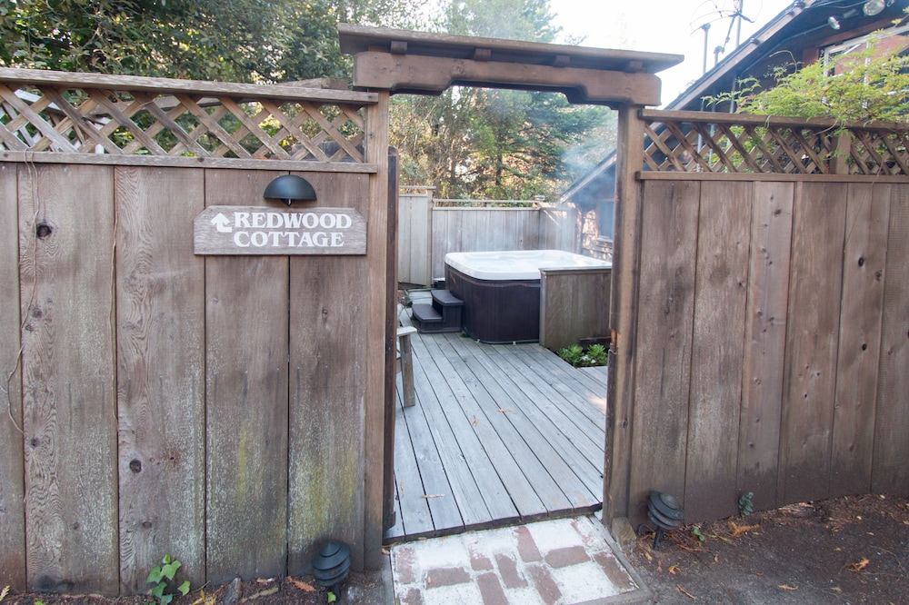 Sweetwater Inn and Spa - photo 35