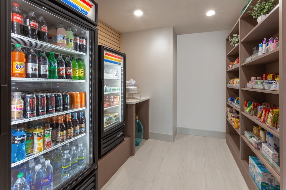 Holiday Inn Express & Suites Vandalia by IHG - photo 32