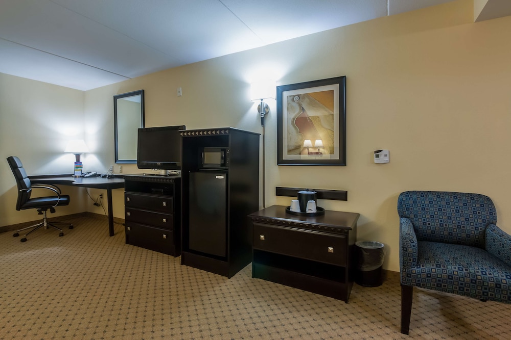 Hampton Inn & Suites Mt. Juliet - photo 34