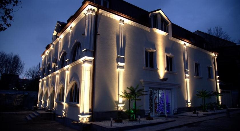 Palma Palace Hotel - last minute hotel in Yerevan