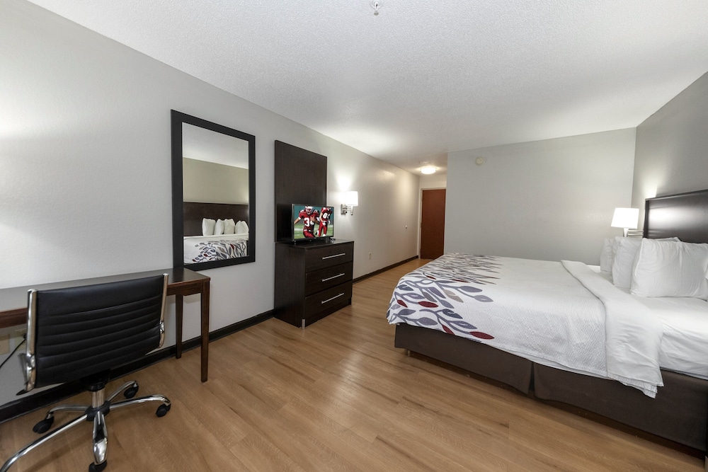 Red Roof Inn Atlanta Southeast Stockbridge - photo 15