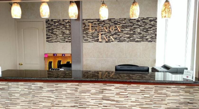 Lenox Inn — Lenox