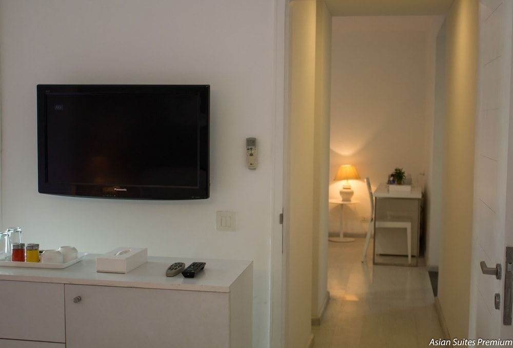 Asian Suites Premium B 709 Huda City