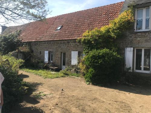 La Route du Phare - carbon neutral hotel in Fermanville