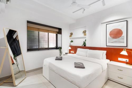 Chloe 1BHK Bandra W by The Bombay Home Company
