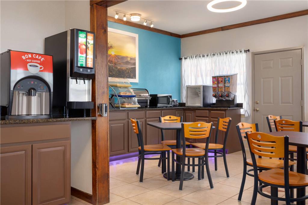 Days Inn by Wyndham Suites Fredericksburg - photo 28