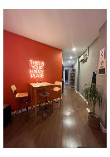 Cosy flat with a garden in central Kadikoy — 4-Star Luxury Hotel in Istanbul, Turkey