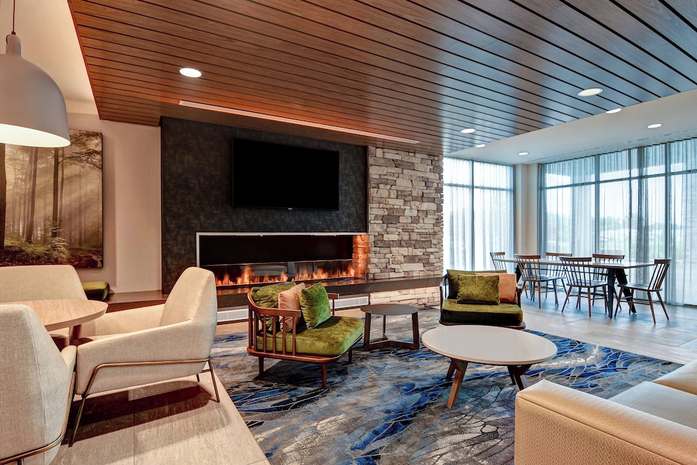 Fairfield Inn & Suites by Marriott Selinsgrove - photo 2