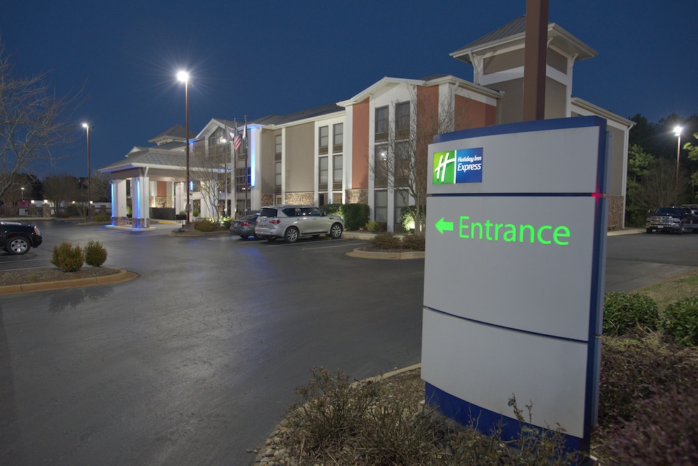 Holiday Inn Express Anderson by IHG - photo 29