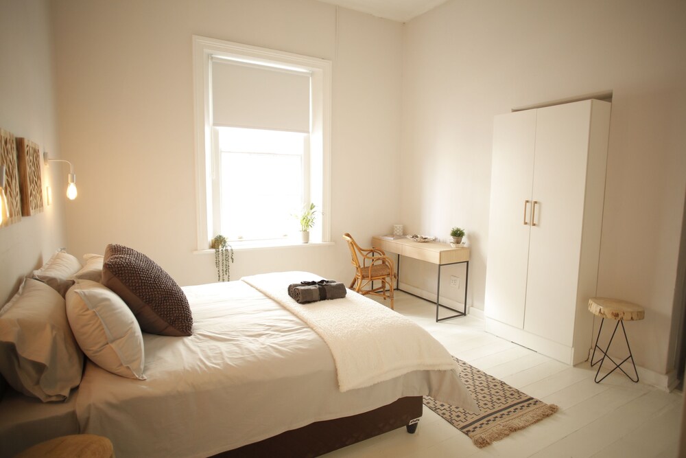MOY Guesthouse & Backpackers Hostel