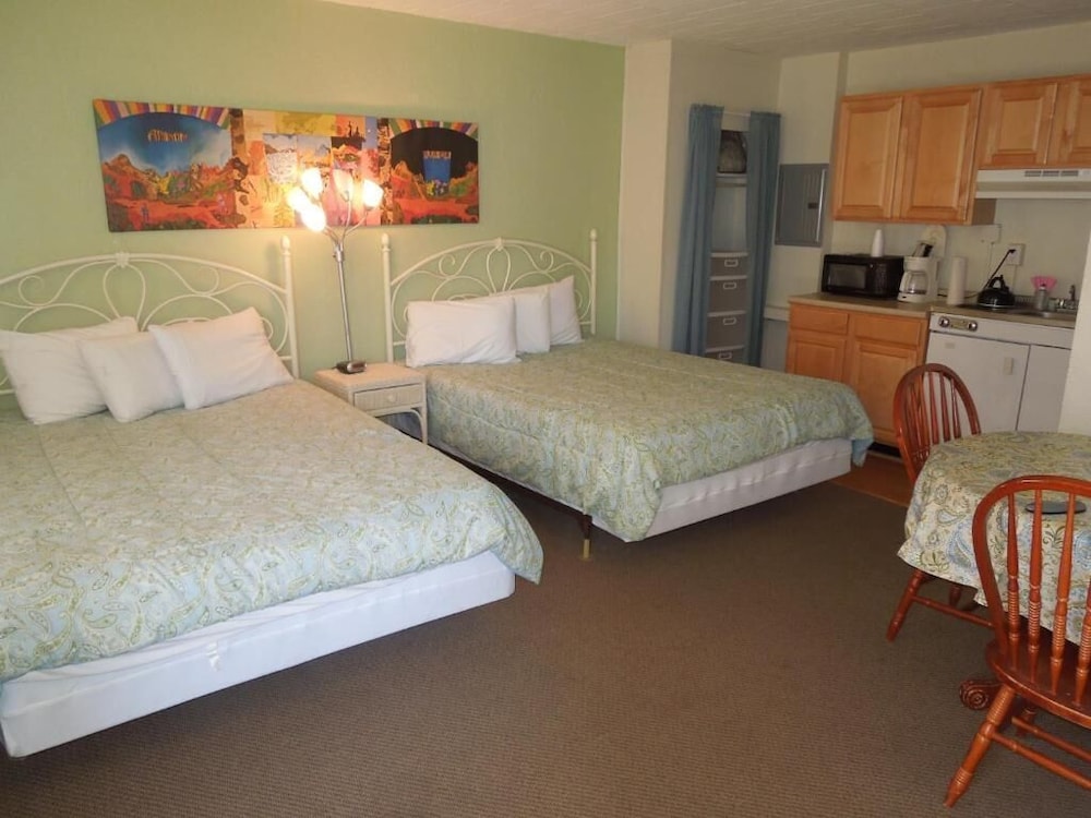 The Sifting Sands Motel - photo 5