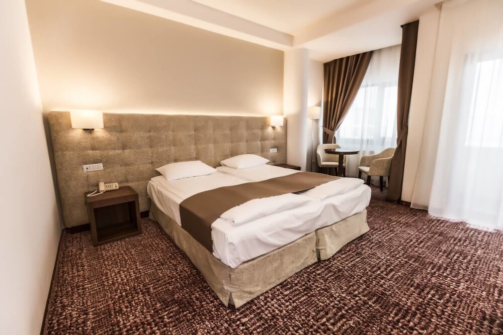 Grand Hotel Belvedere Brasov — Brasov — photo 2