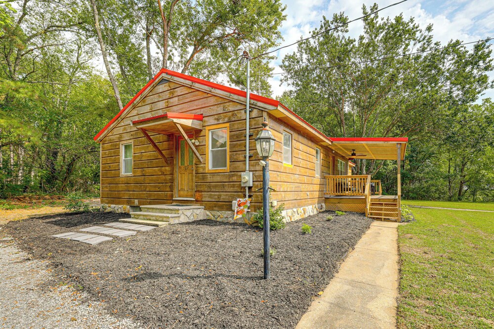 Dog friendly Retreat Near Delaware Bay in Lincoln, United States