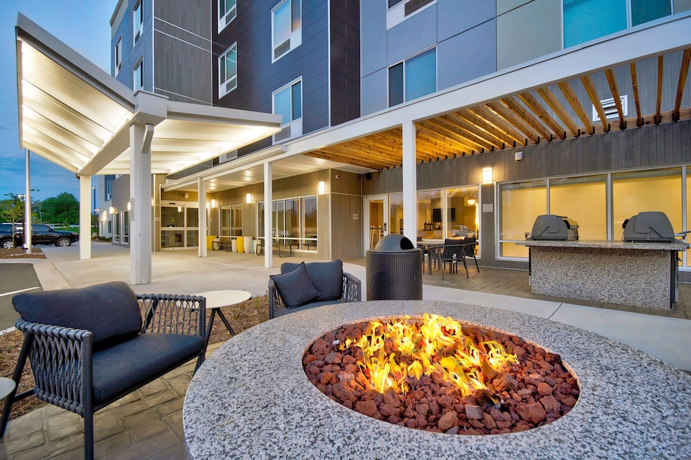 TownePlace Suites by Marriott Asheville West - photo 32