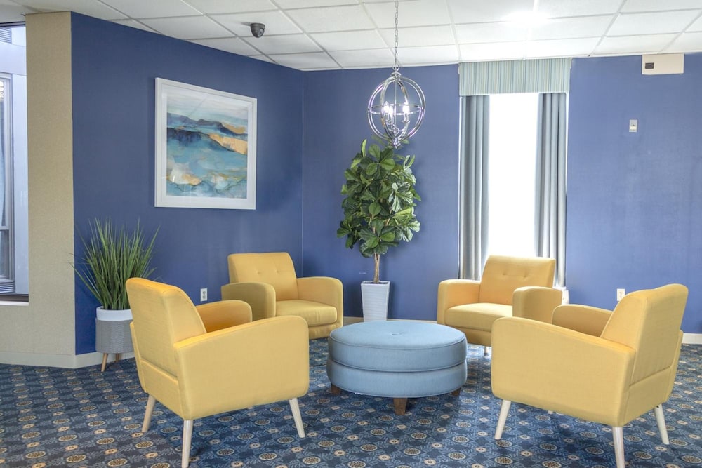 Seaport Resort & Marina - photo 5