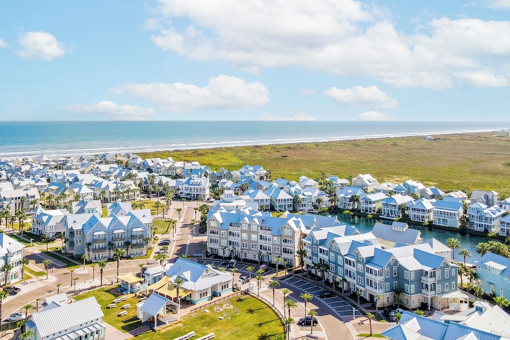 The Water's Edge Retreat TC 2304 — 4-Star Luxury Hotel in Port Aransas, United States