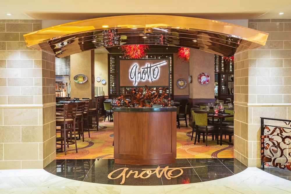 Golden Nugget Las Vegas Hotel & Casino - photo 44
