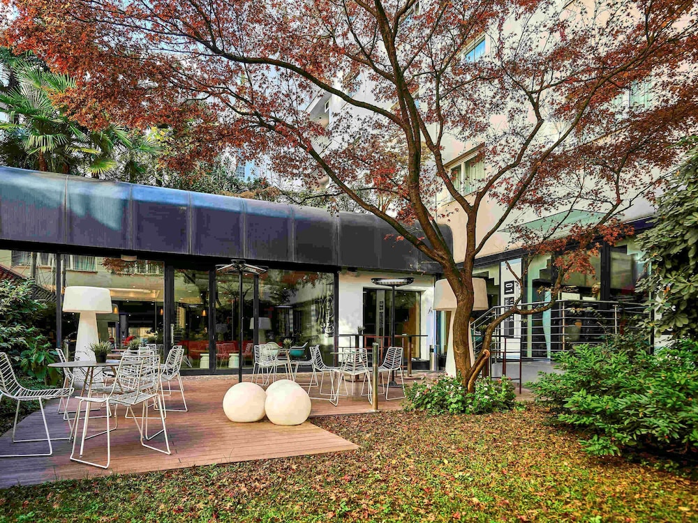 מזון ומשקאות