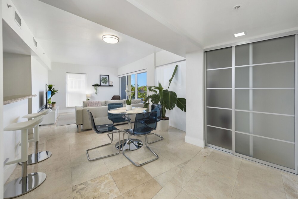 Bentley Hotel South Beach - photo 18
