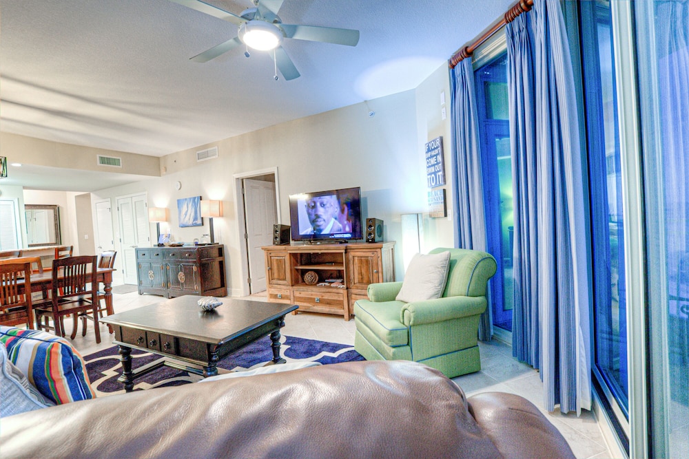 Aqua Beach Resort by Aneliya's Rentals - photo 21