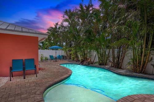 Peach Bellini in Holmes Beach, United States