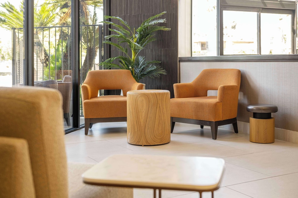 DoubleTree by Hilton Hotel San Bernardino - photo 4