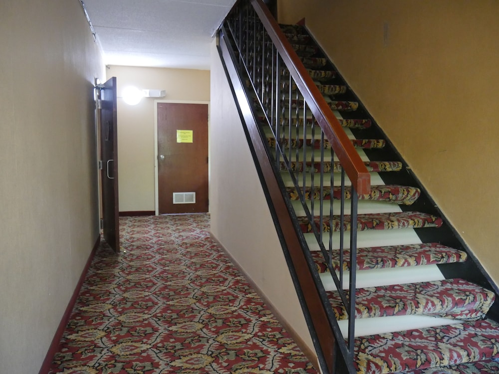 Sun Inn Motel - photo 21