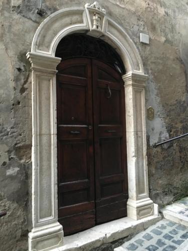 Antica Dimora della Chiesa — 4-Star Luxury Hotel in Olevano Romano, Italy
