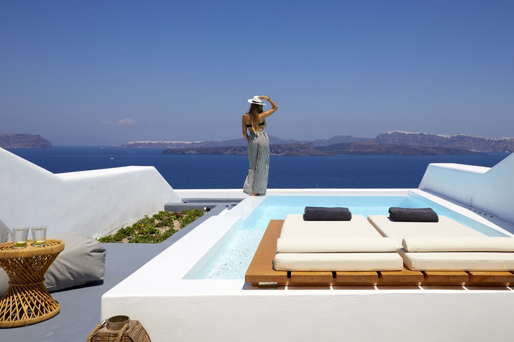 Phōs The Boutique Luxury Hotel & Villas in Fira, Greece