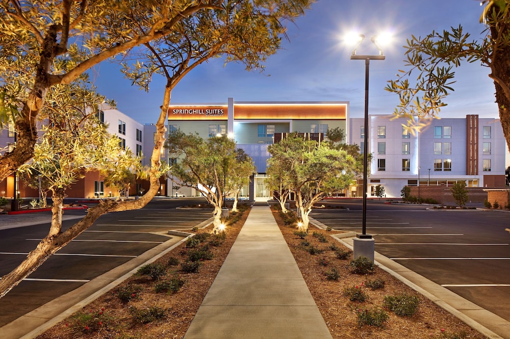 SpringHill Suites by Marriott Los Angeles Downey - photo 39