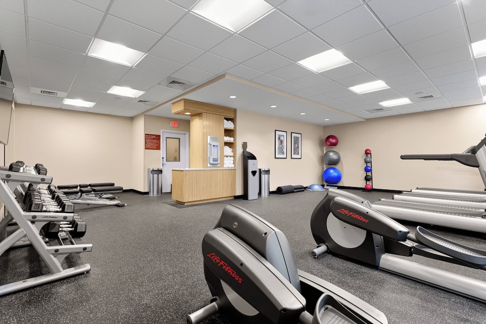 TownePlace Suites Charleston Mt. Pleasant - photo 21