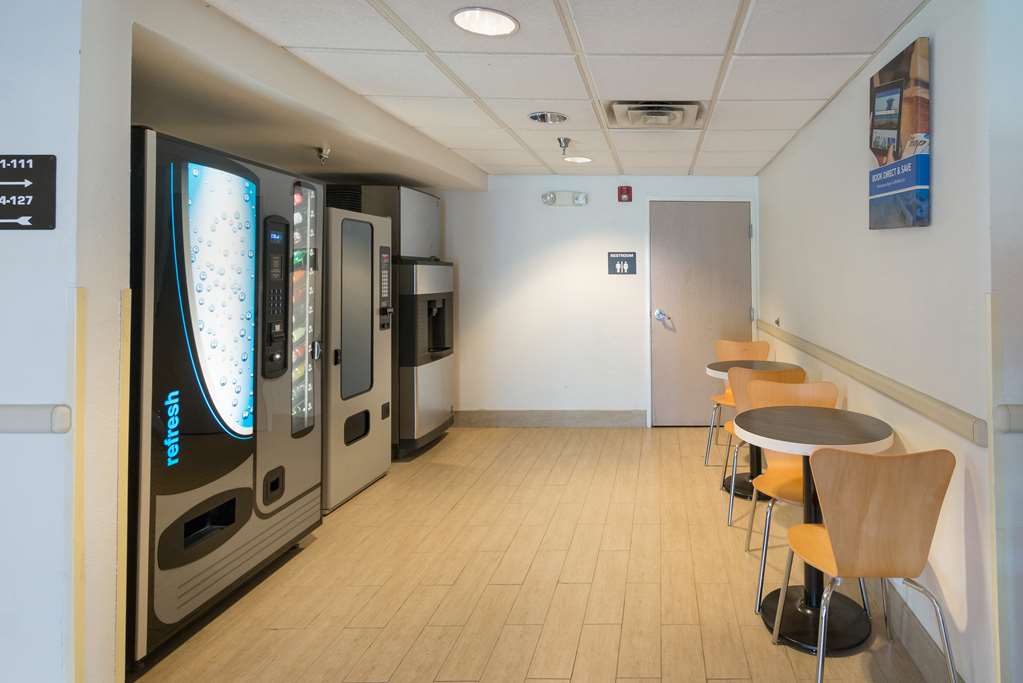 Motel 6 Hillsboro TX - photo 41