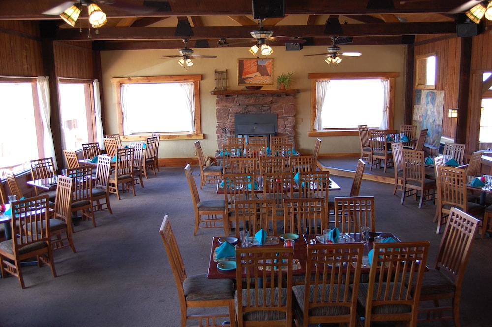 The Rim Rock Inn - photo 77
