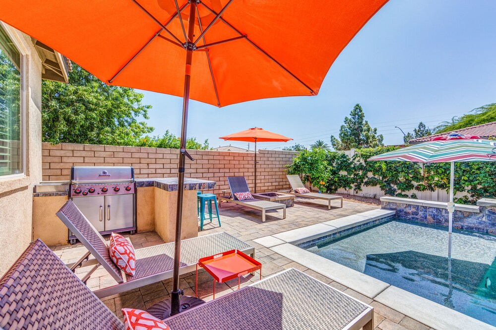 Magnolia by Avantstay Magnificent Coachella Valley Oasis w Pool & Spa - photo 9