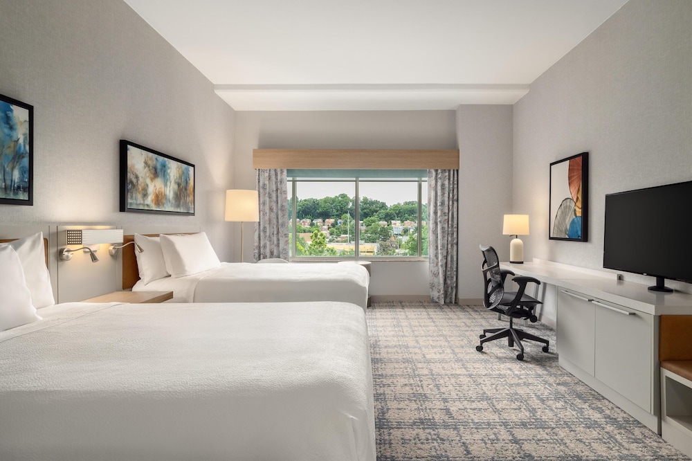 Hilton Garden Inn Arlington Shirlington - photo 16