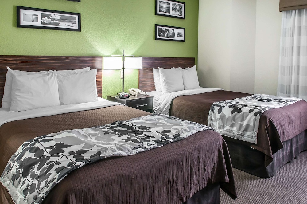 Garner Hotel Albuquerque Airport by IHG - photo 20