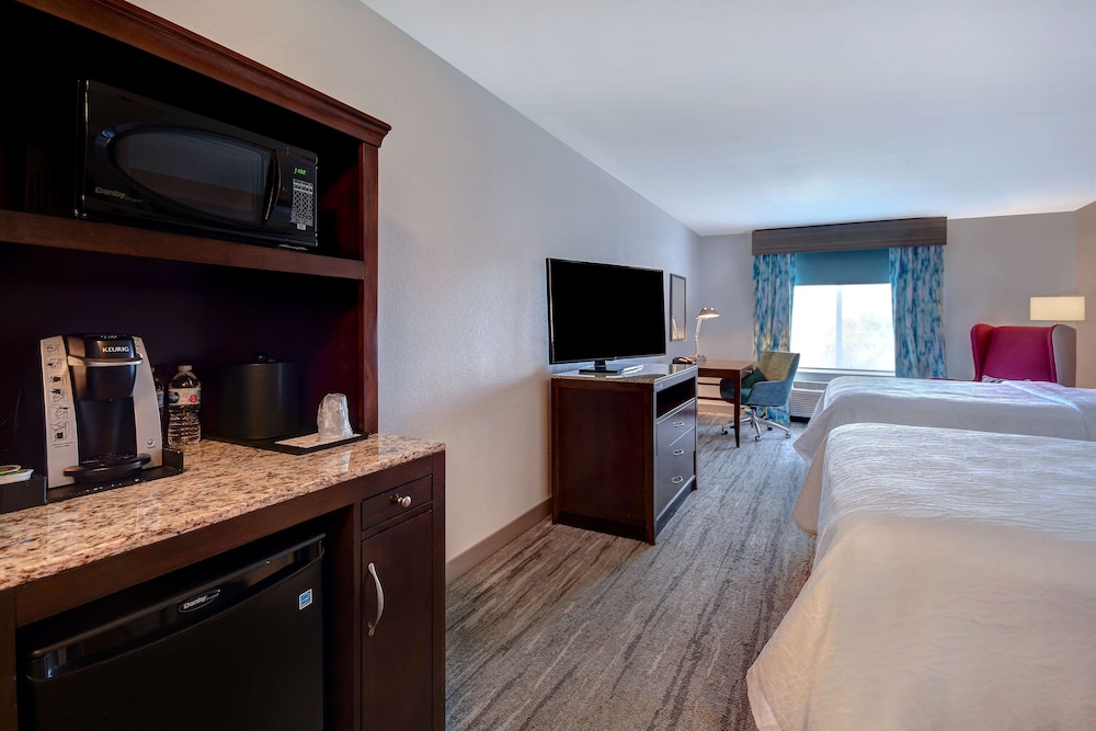 Hilton Garden Inn Ft Myers - photo 17