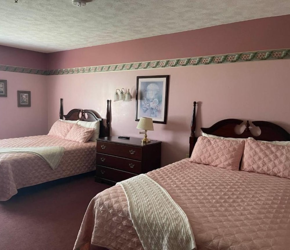 Victorian Inn Superior By Capital O NE - photo 18